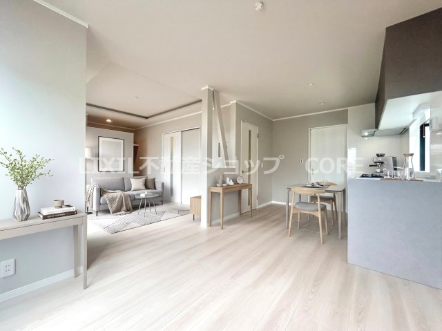 本画像はCGで作成しており、実際に現地に家具は置かれておりません。また、価格に家具は含まれておりません。