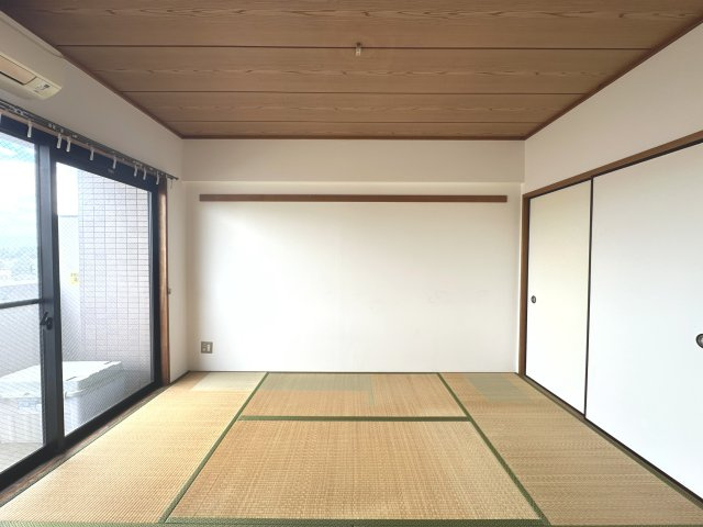 寝室やくつろぎ空間にも使える和室