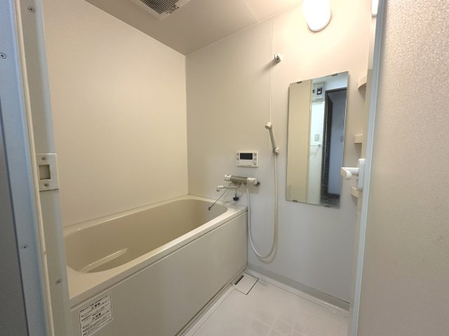 一日の疲れをゆっくり癒やせる浴室