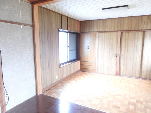 2階洋室の写真です。（令和6年6月撮影）