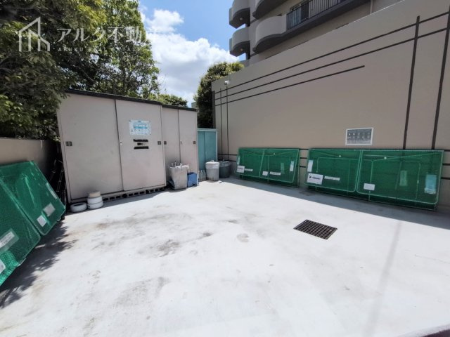 ゴミステーション
