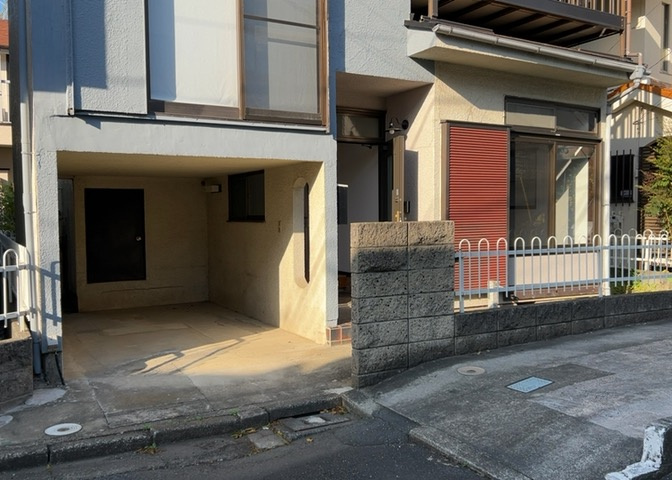 ハザードマップは自然災害による被害を予測し、その被害範囲を地図上で表したものです。近年特に災害が多くなっていますので、事前に調査すると安心できます。ハザードマップは国交省のホームページをご覧ください。
