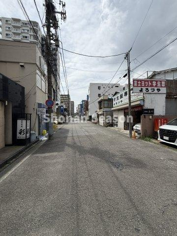 毎日の通勤・通学時間をグッと短縮できるJR「平塚」駅平坦徒歩5分◎　小・中学校近く、コンビニ（徒歩2分）暮らしやすさもお墨付きですよ♪