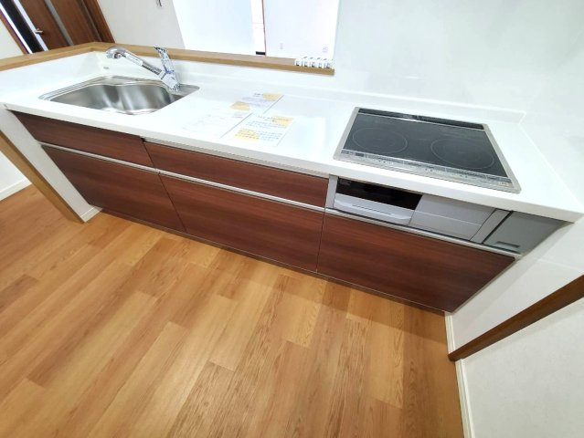 キッチンでお料理をお楽しみください