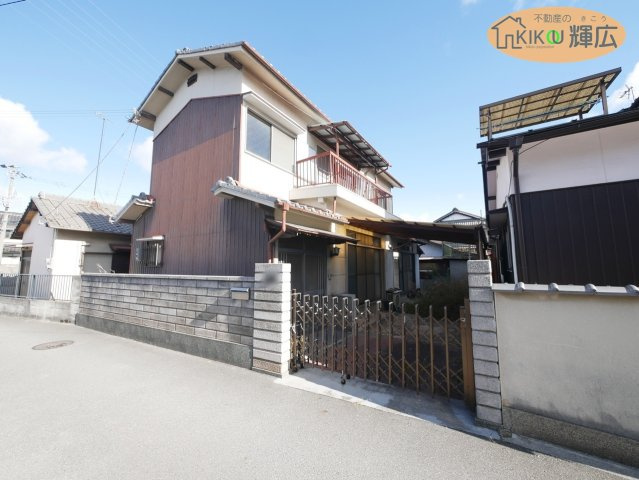 外観：328000556821