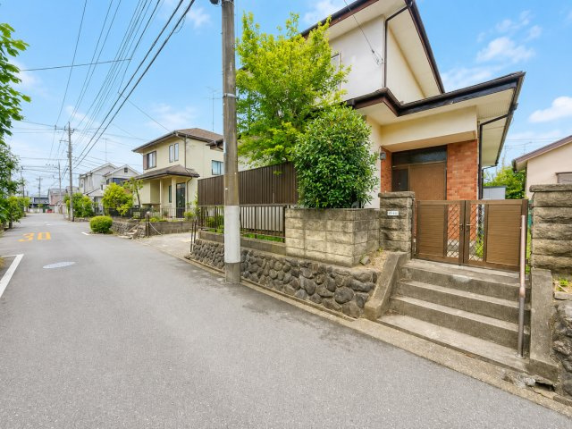 ◆一戸建てを中心とした街並みが整然と続き、周辺は高い建物が建っていないので、緑の多い閑静な趣を感じる環境です。街並みや周辺環境も重要なポイントです！！