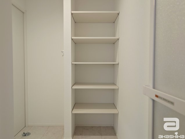 靴以外にもアウトドア用品の収納にオススメです。