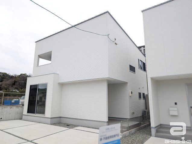 外観：328000611654