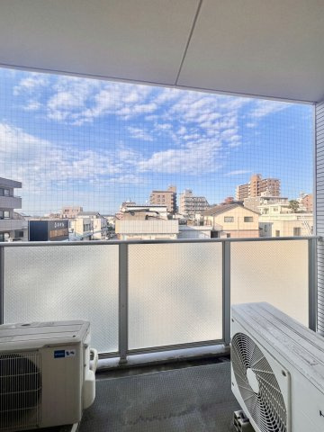 北東向きバルコニー
