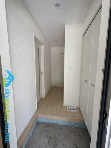 落ち着いた玄関です