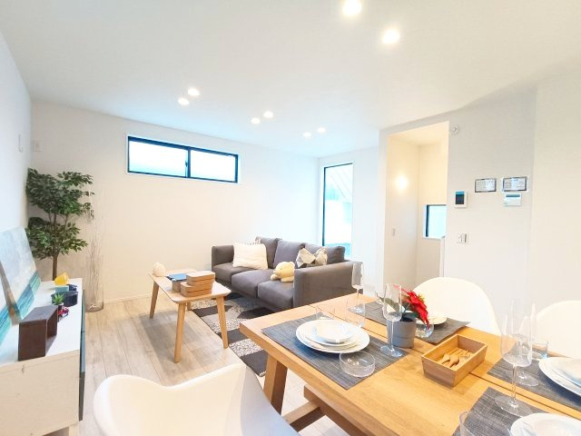 【LDK約16.3帖】　家族の集まる空間にふさわしい、ゆったりとした空間です。※家財は付属しません。