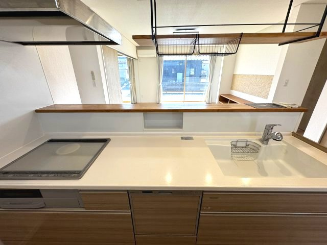 浄水器・食洗器・IHコンロ付のシステムキッチン♪