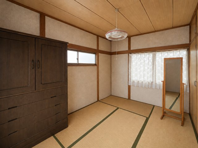 寝室や客間として利用しやすく、ゆったりとした時間を過ごせます。和室としてそのまま活用するのはもちろん、畳や壁紙の張替えなどを行い、ご自身の好みに合わせた空間づくりを楽しむことも可能です。