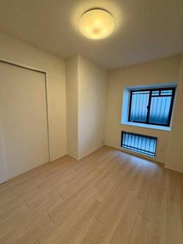 洋室（約5.5帖）