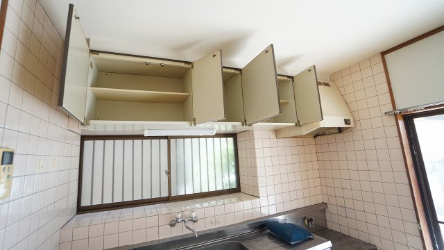 ひろびろキッチン　収納も充実