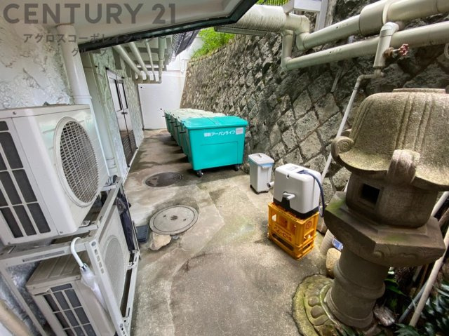 ごみ置き場