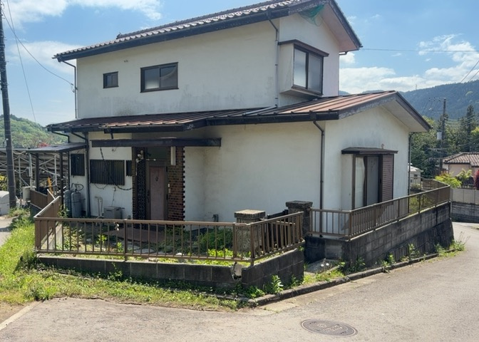 ハザードマップは自然災害による被害を予測し、その被害範囲を地図上で表したものです。近年特に災害が多くなっていますので、事前に調査すると安心できます。ハザードマップは国交省のホームページをご覧ください。