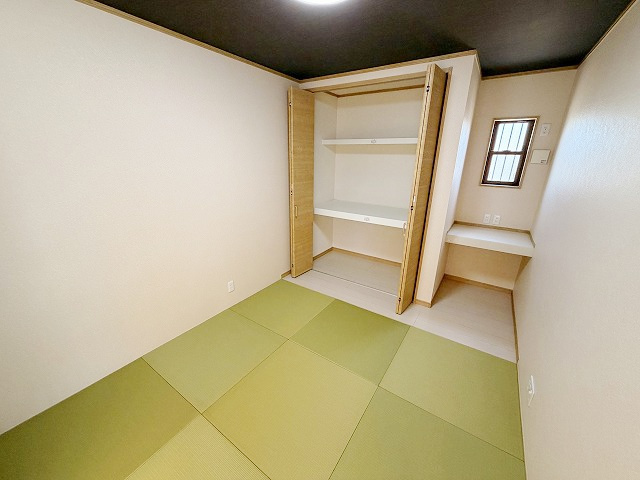 和室に押入収納あります！