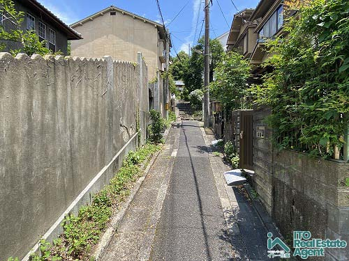 前面道路含む現地写真