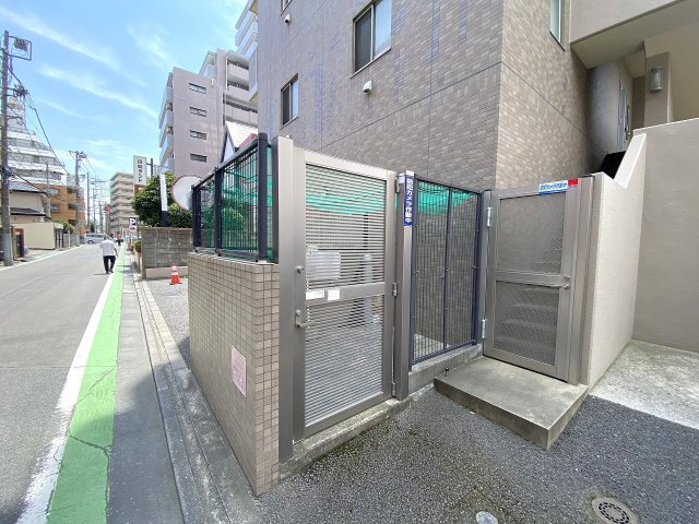 ゴミ捨て場