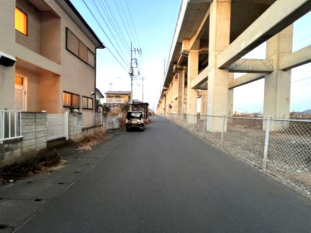 前面道路含む現地写真
