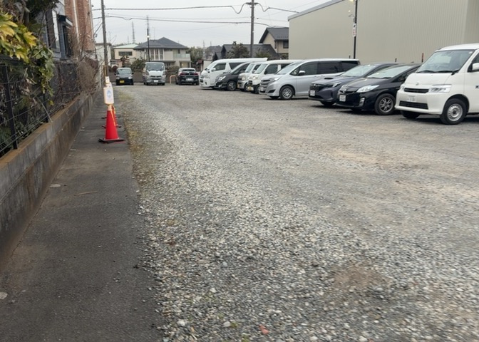 家を建てる前提で土地を探している場合、地盤の丈夫さは譲れない条件の一つです。地盤が脆弱だと追加工事が必要となります。また、過去に地盤沈下や液状化現象を起こした土地は、できるだけ避けた方がいいでしょう。