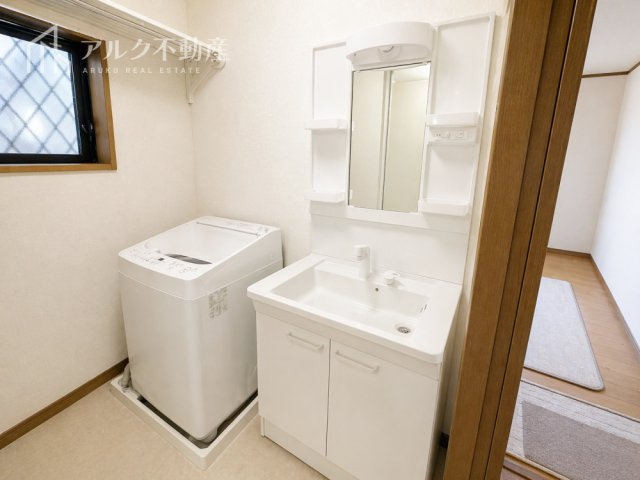 洗面化粧台　※AIによる荷物消去を行っております。