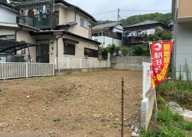 家を建てる前提で土地を探している場合、地盤の丈夫さは譲れない条件の一つです。地盤が脆弱だと追加工事が必要となります。また、過去に地盤沈下や液状化現象を起こした土地は、できるだけ避けた方がいいでしょう。