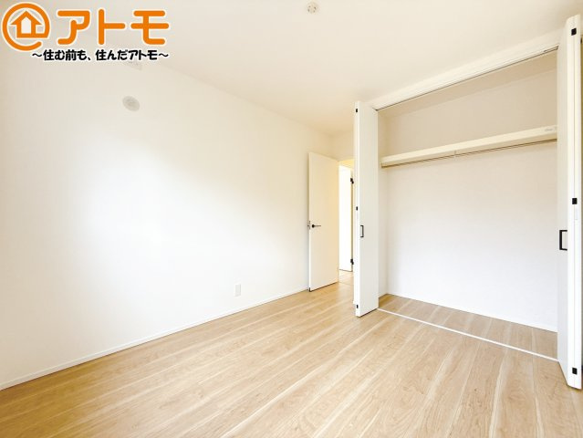 お子様のお友達が遊びに来た時も、子供部屋があると楽しく過ごせますね♪