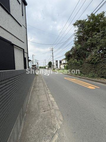 小・中学校近く！お子さまを育みやすいエリアです♪