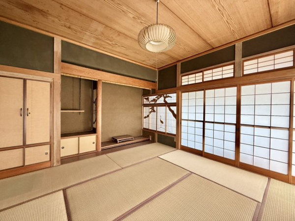 【田尻町　土地建物の和室】