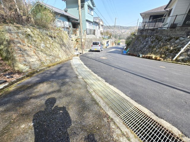 前面道路は約6.75ｍと広いです！