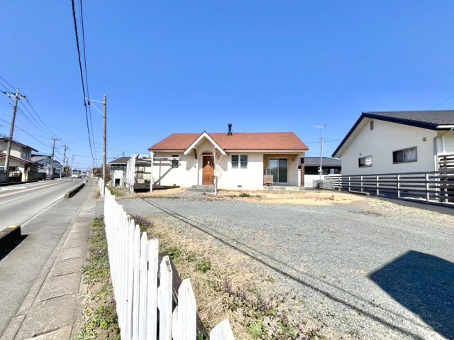 ■外観|シンプルで洗練されたデザインは住まう人の色に染まり、個性を映し出します♪本日見学可能(*＾＾*)