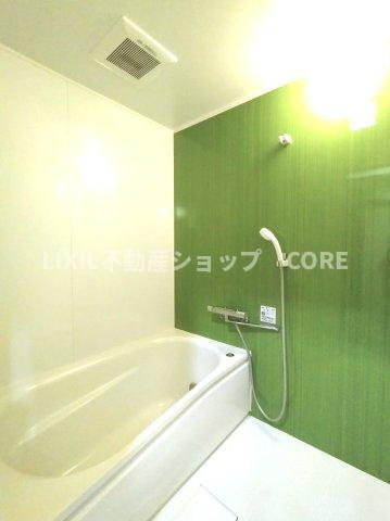 1日の疲れを取り心身を癒すことができる住まいの中のリラクゼーション空間です。