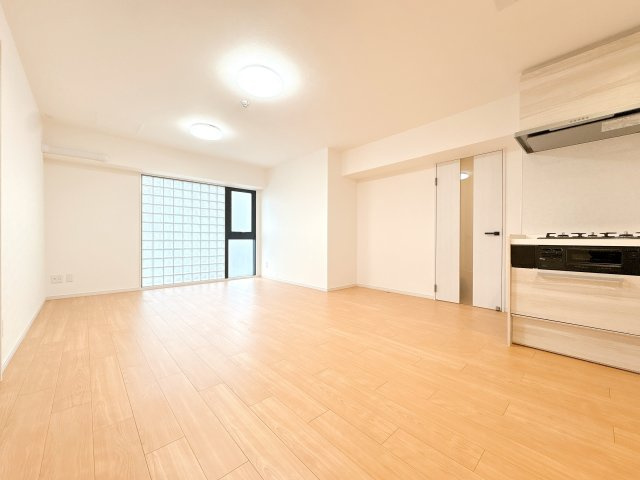 リビングの別角度になります♪