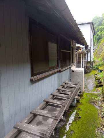 建物の裏の写真です！