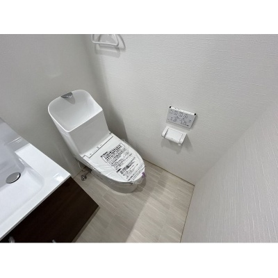 トイレも新調済みですよ♪*