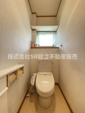 温水洗浄便座もございます♪（2F）