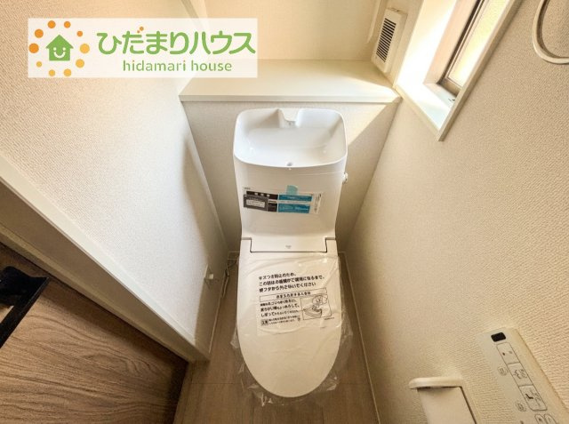 トイレは1F、2F共に完備！取り合いになることがありませんね(^^)/