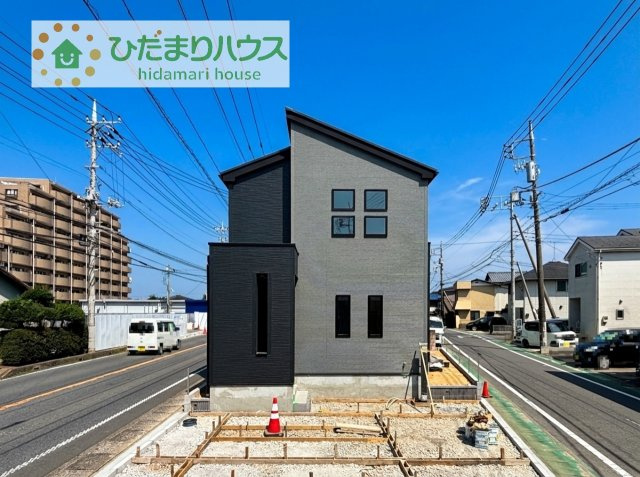 たっぷりの陽光と心地よい風が舞い込む住まい♪