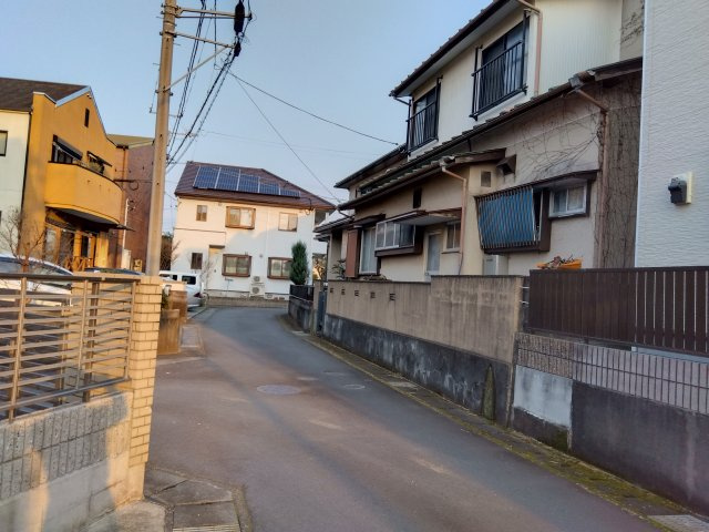国道136号線まで車で3分です。多方面へのアクセス良好です。