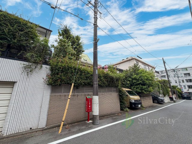 建築条件はございません。お好きなハウスメーカーで建築可能です。