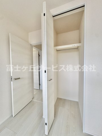 小物を収納するのに便利です