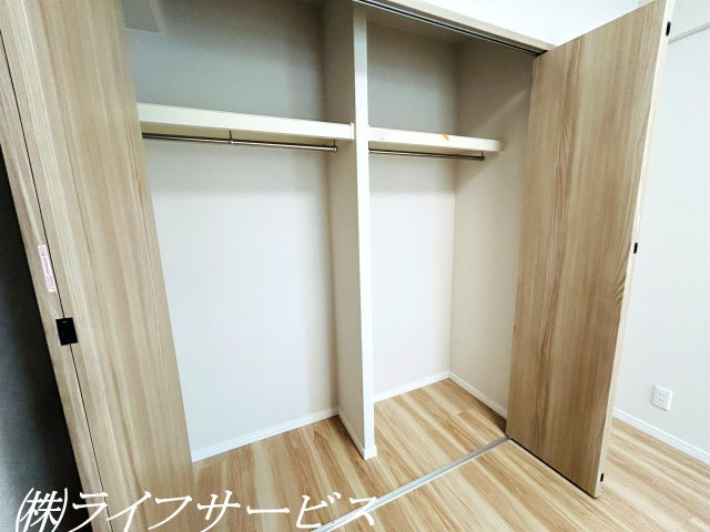 洋室／クローゼットあり・エアコン先行配管済！