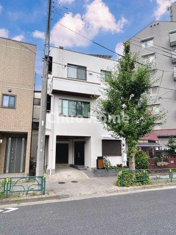 太陽光発電搭載住宅・1999年11月築・鉄骨造3階建てフルリノベーションデザイナー戸建て