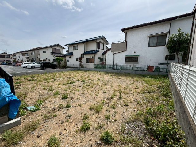立野小学校まで徒歩約8分(640ｍ)でお子様の通学も安心です。