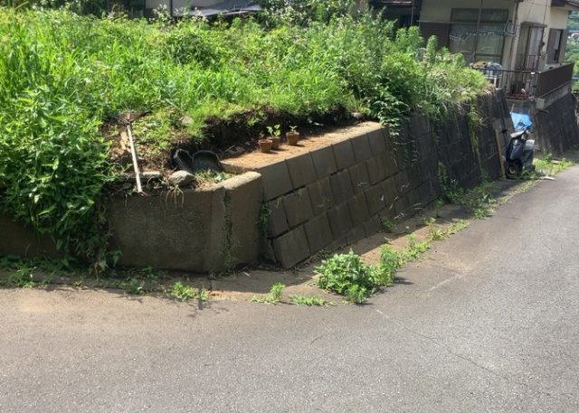 物件の詳細については、現地を見てわかること以外に、役所や法務局などで調べないとわからないことがあります。そのため、現地に行く場合は、もしこの物件を買ったらどのような生活ができるかをイメージしましょう。