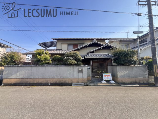 外観：328000631004