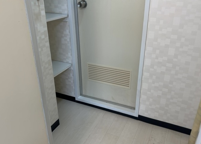 洗面脱衣所は「体を綺麗に整える場所」という目的と役割を持っています。そして便利で使い勝手のいい「体を綺麗に整える場所」にするためには、配置や動線、照明や収納計画をしっかりと検討しておく必要があります。