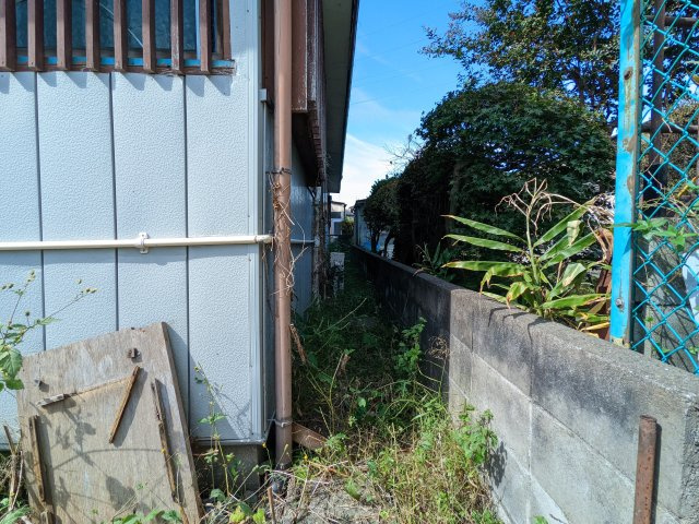北側の塀